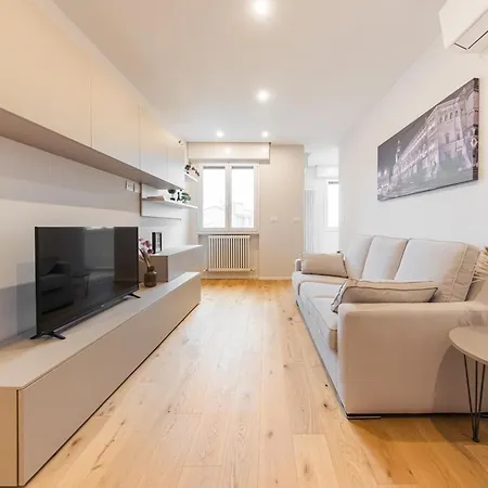 Del Borgo Apartment *