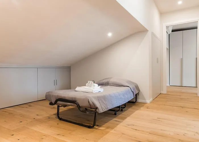 Del Borgo بولونيا